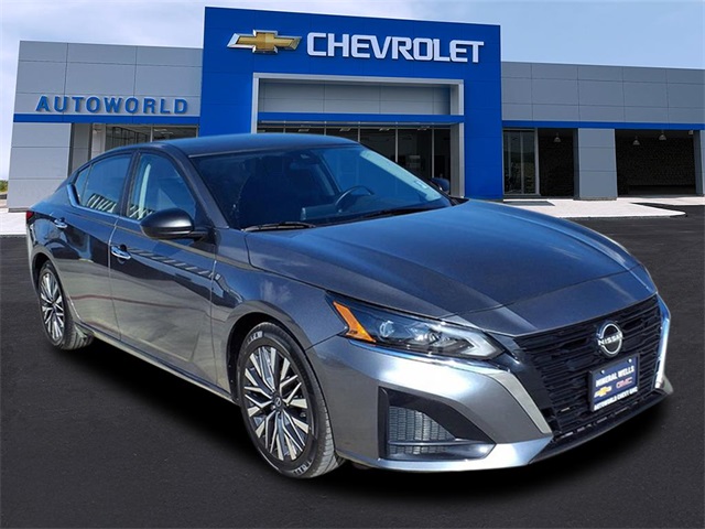 2024 Nissan Altima 2.5 SV FWD