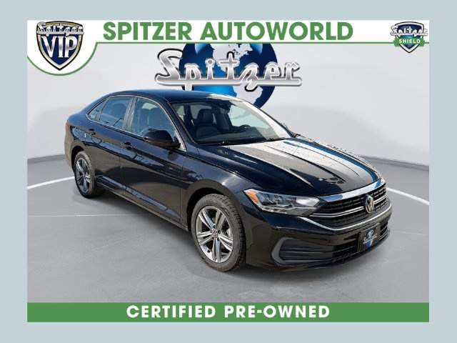 Deep Black Pearl 2024 Volkswagen Jetta Sedan Front-Wheel Drive 8-Speed Automatic