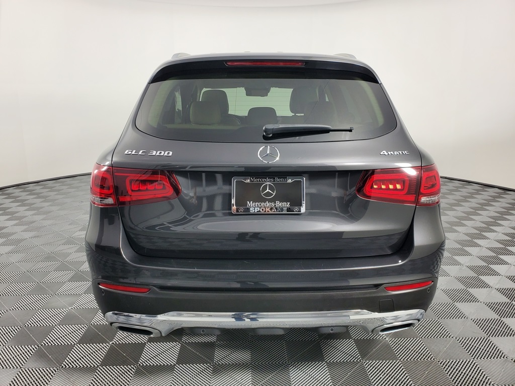 2021 Mercedes Benz GLC 300 photo 4