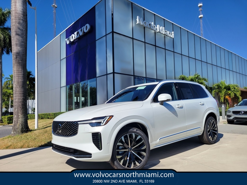 2026 Volvo XC90 B6 Core