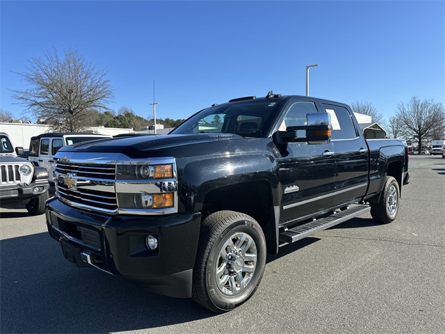 2016 Chevrolet Silverado 3500HD High Country Crew Cab 4WD