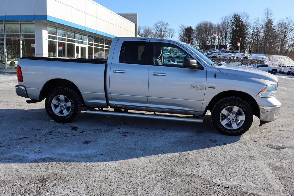 2016 RAM 1500 SLT Quad Cab 4WD