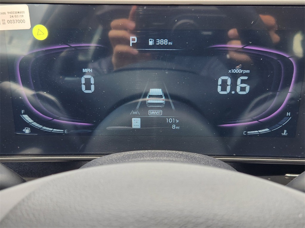 2025 Kia Sportage EX - 10