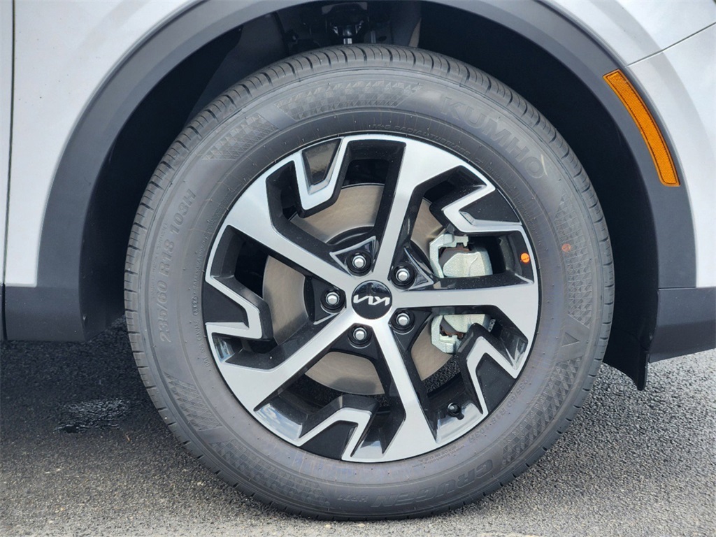 2025 Kia Sportage EX - 6