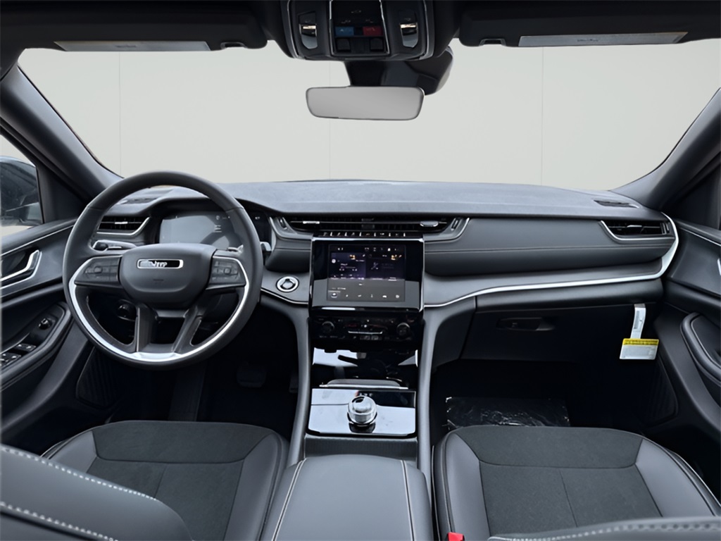 2025 Jeep Grand Cherokee L