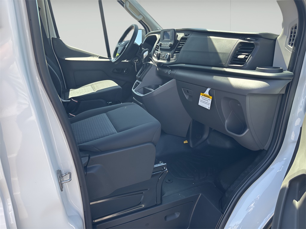 2025 Ford Transit-350