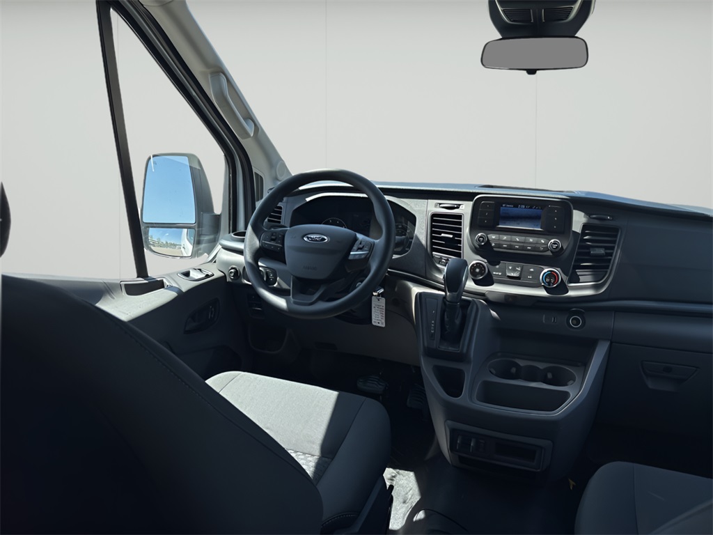 2025 Ford Transit-350
