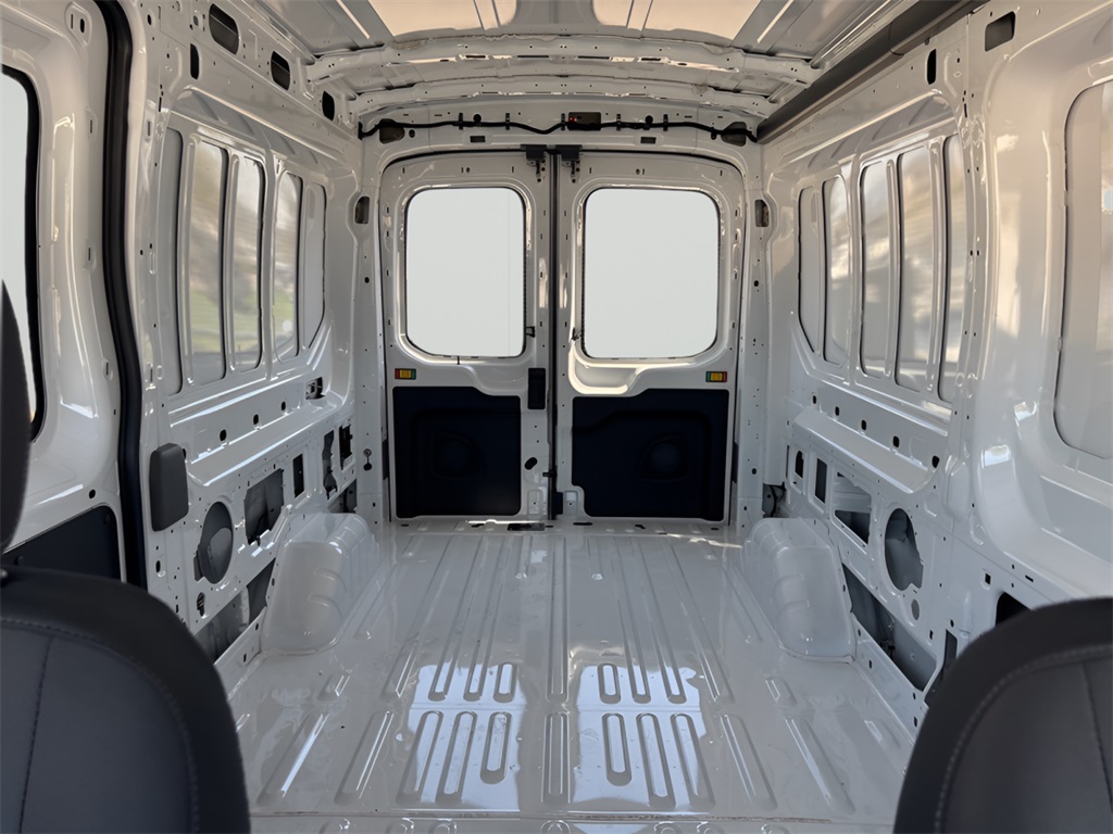 2025 Ford Transit-350