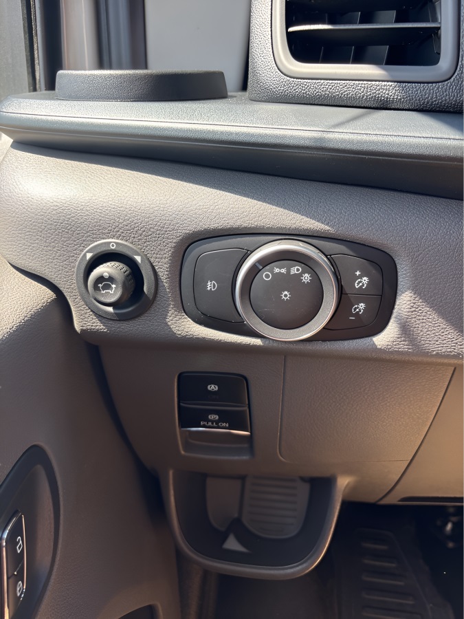 2025 Ford Transit-350