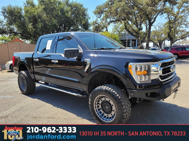 Used Car 2021 Ford F-150  Xlt For Sale Under $40,000 In San Antonio, Texas