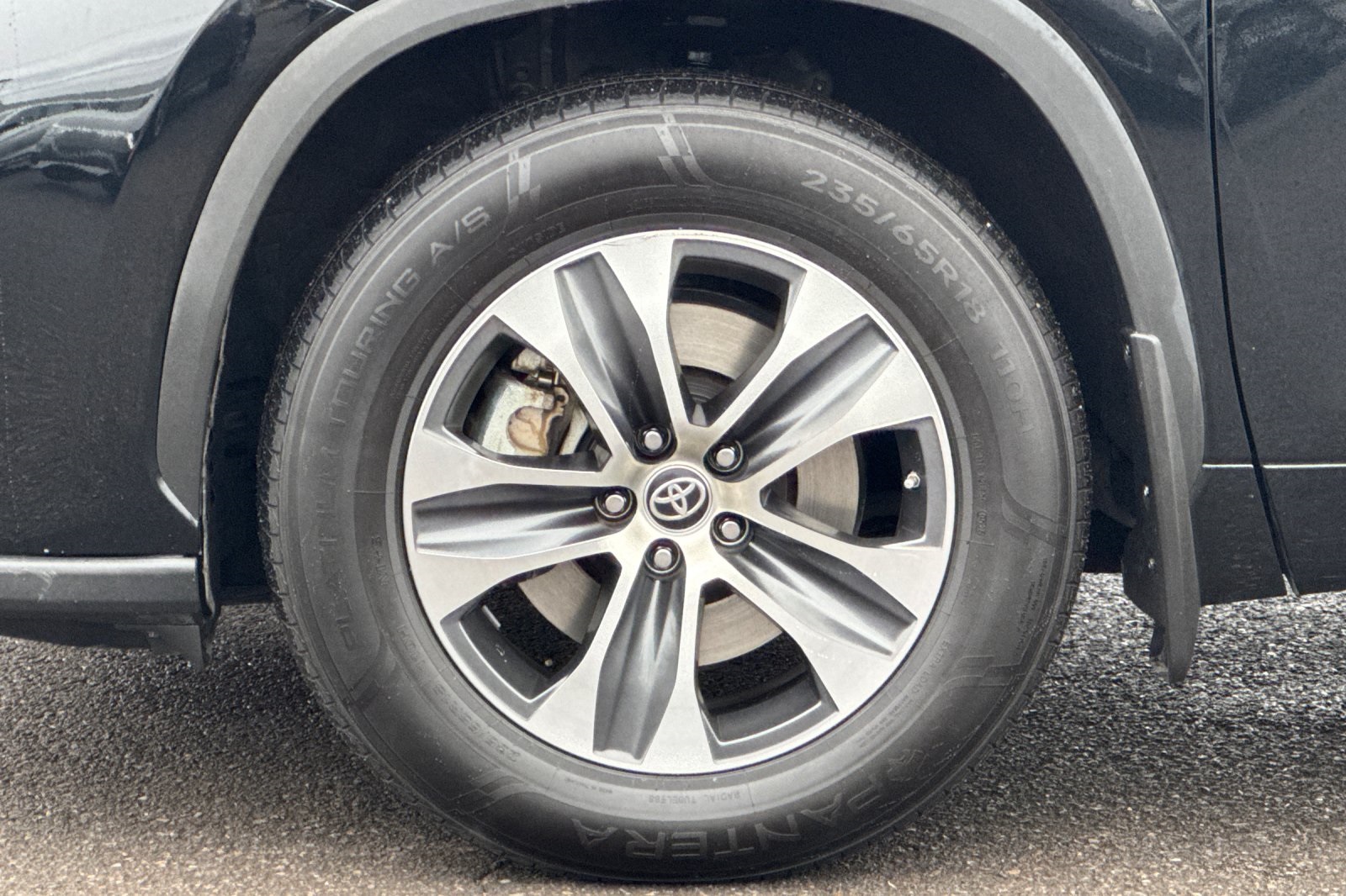 2024 Toyota Highlander XLE - Photo 29