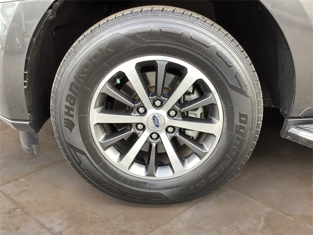 Used Car 2021 Ford Expedition  Xlt For Sale Under $35,000 In San Antonio, Texas