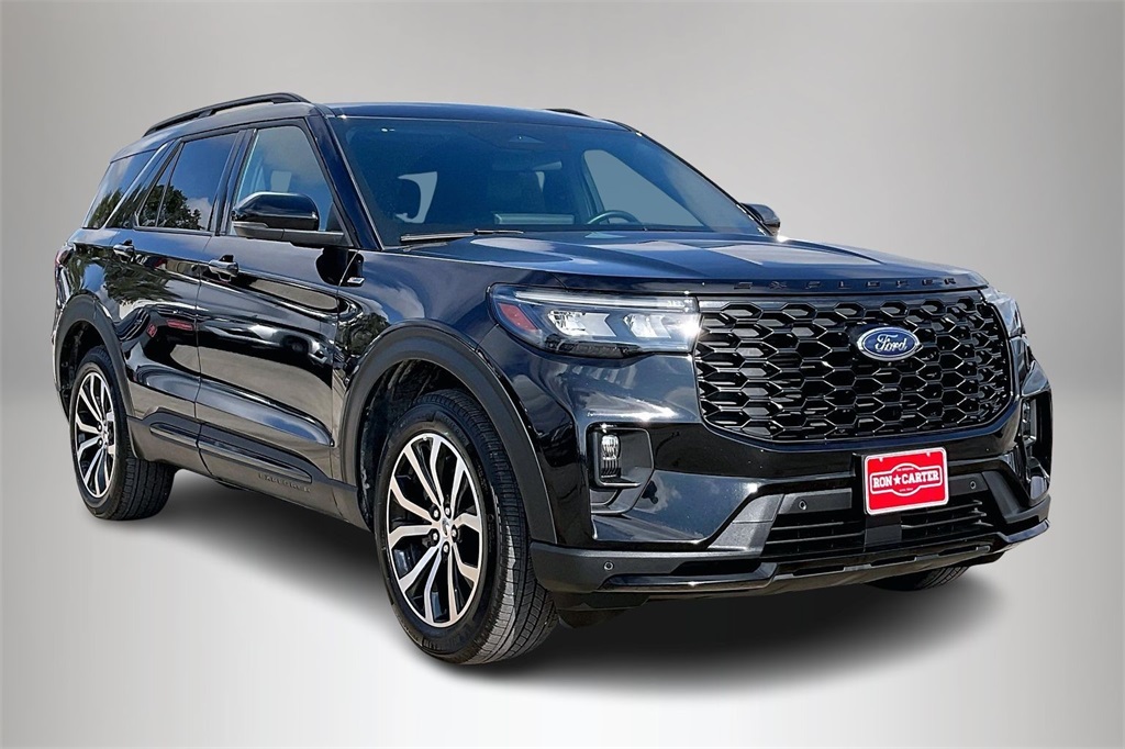 2025 Ford Explorer ST-Line AWD