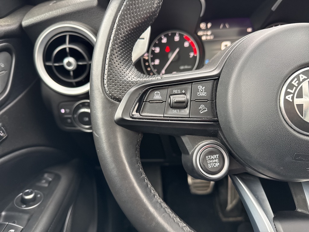 2022 Alfa Romeo Stelvio