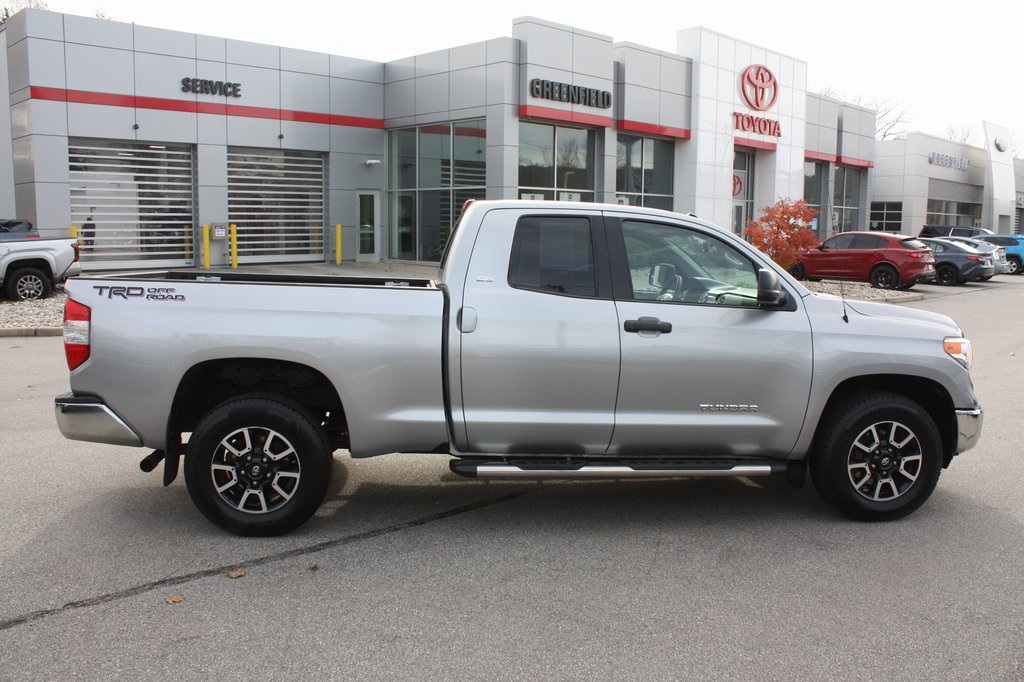 2015 Toyota Tundra SR5 Grade photo 4