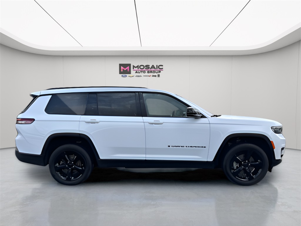Used 2024 Jeep Grand Cherokee L Altitude with VIN 1C4RJKAG1R8539155 for sale in Zumbrota, Minnesota