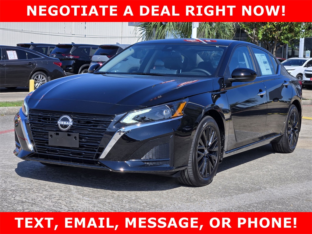 2025 Nissan Altima 2.5 SV