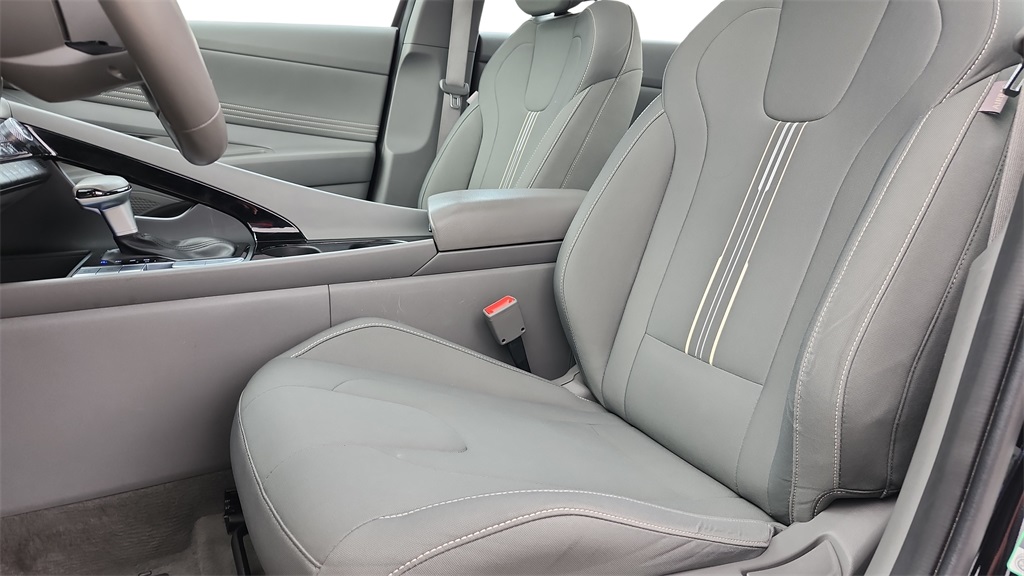 2025 Hyundai Elantra