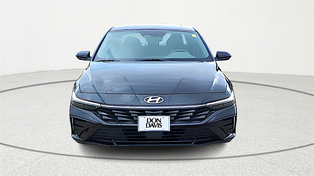 2025 Hyundai Elantra