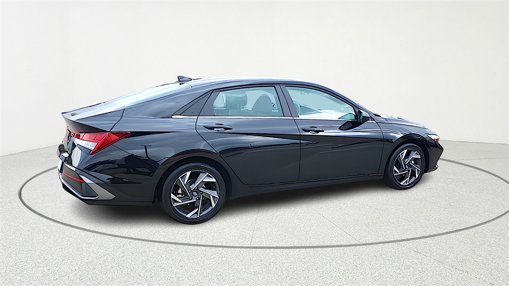 2025 Hyundai Elantra