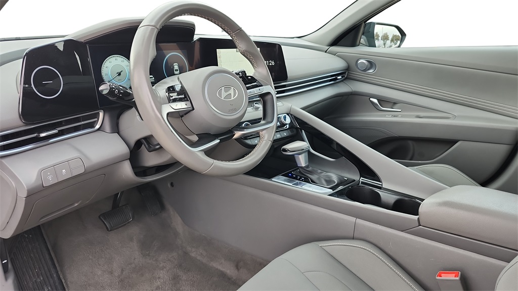 2025 Hyundai Elantra