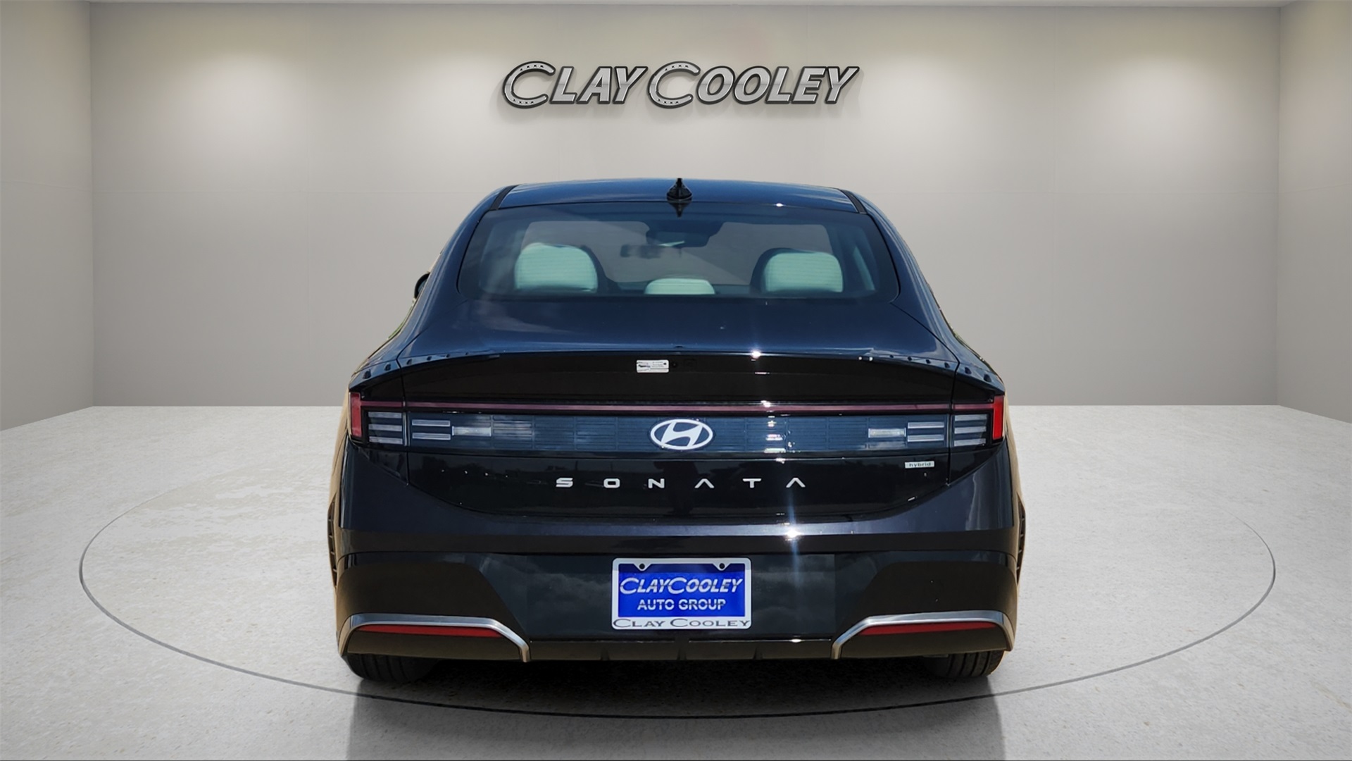 2025 Hyundai Sonata Hybrid SEL photo 4