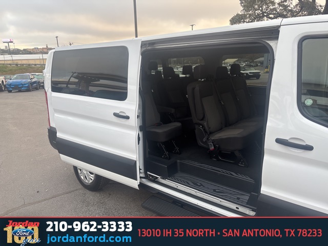 Used Car 2023 Ford Transit-350  Xlt For Sale Under $40,000 In San Antonio, Texas