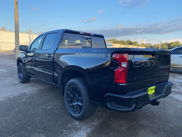 2026 Chevrolet Silverado 1500 RST photo 3