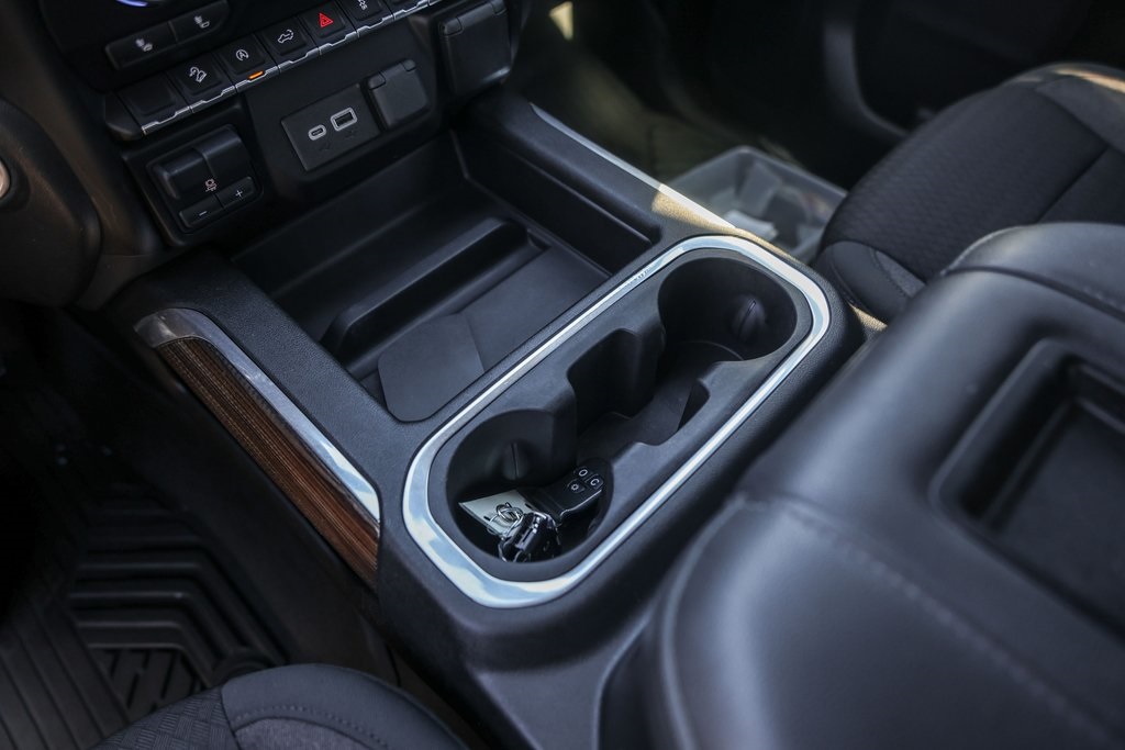 Used Car 2021 Chevrolet Silverado 1500  Lt Trail Boss For Sale Under $35,000 In Austin, Texas