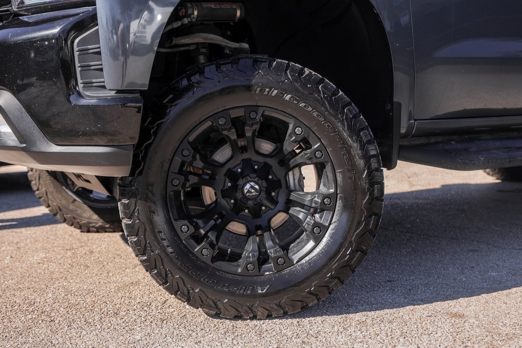 Used Car 2021 Chevrolet Silverado 1500  Lt Trail Boss For Sale Under $35,000 In Austin, Texas