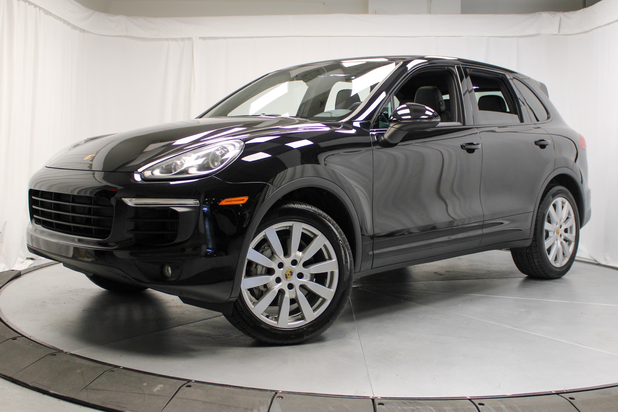 /2015 Porsche Cayenne