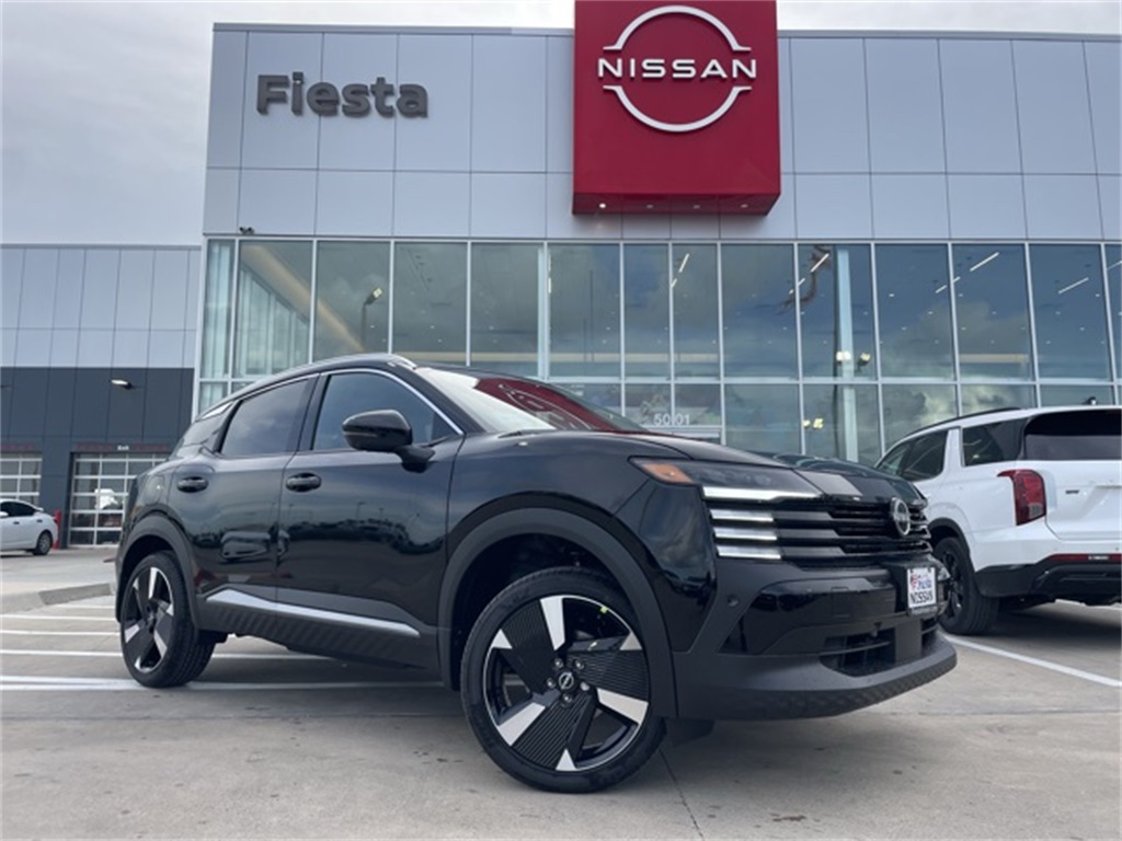 2025 Nissan Kicks SR AWD