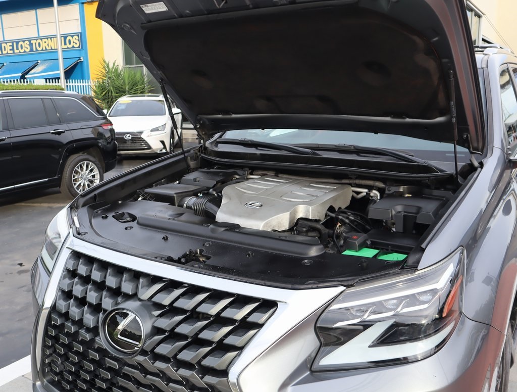Thumbnail: 2021 Lexus GX - 13