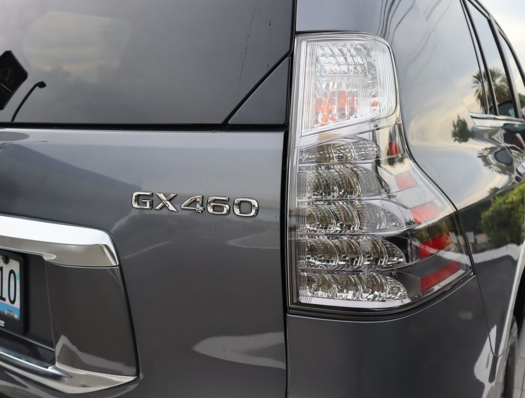 Thumbnail: 2021 Lexus GX - 17