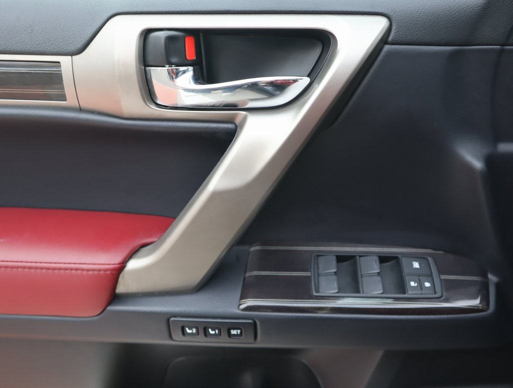 Thumbnail: 2021 Lexus GX - 23
