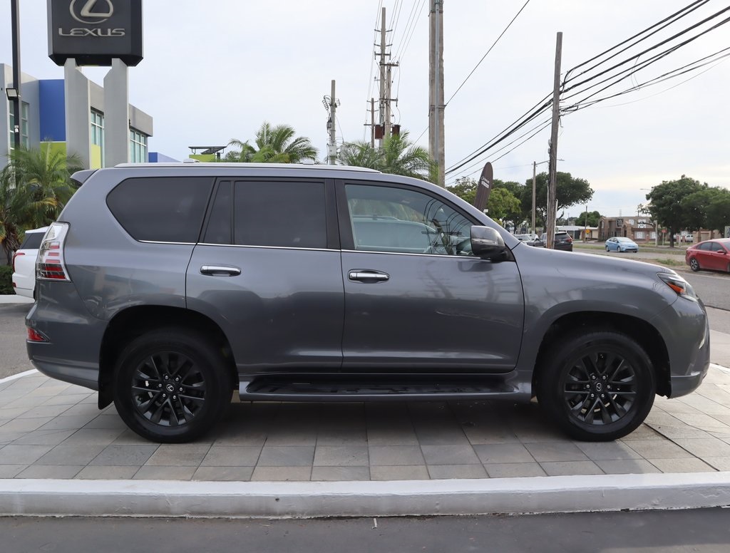 Thumbnail: 2021 Lexus GX - 4
