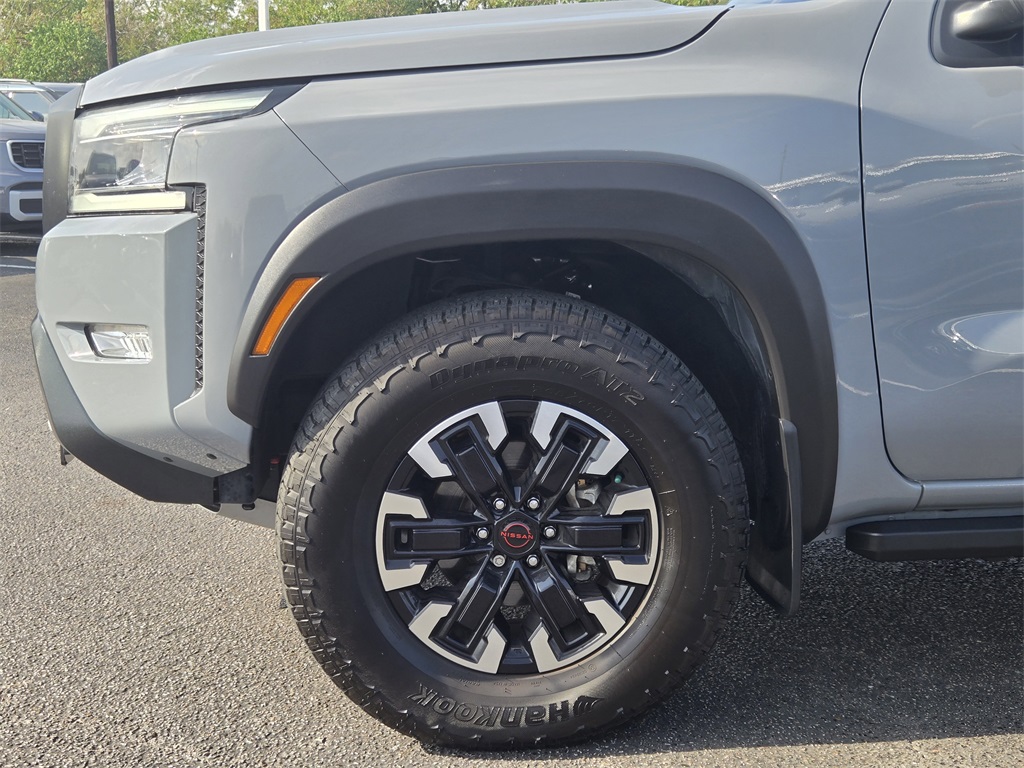 2023 Nissan Frontier PRO-4X - 7