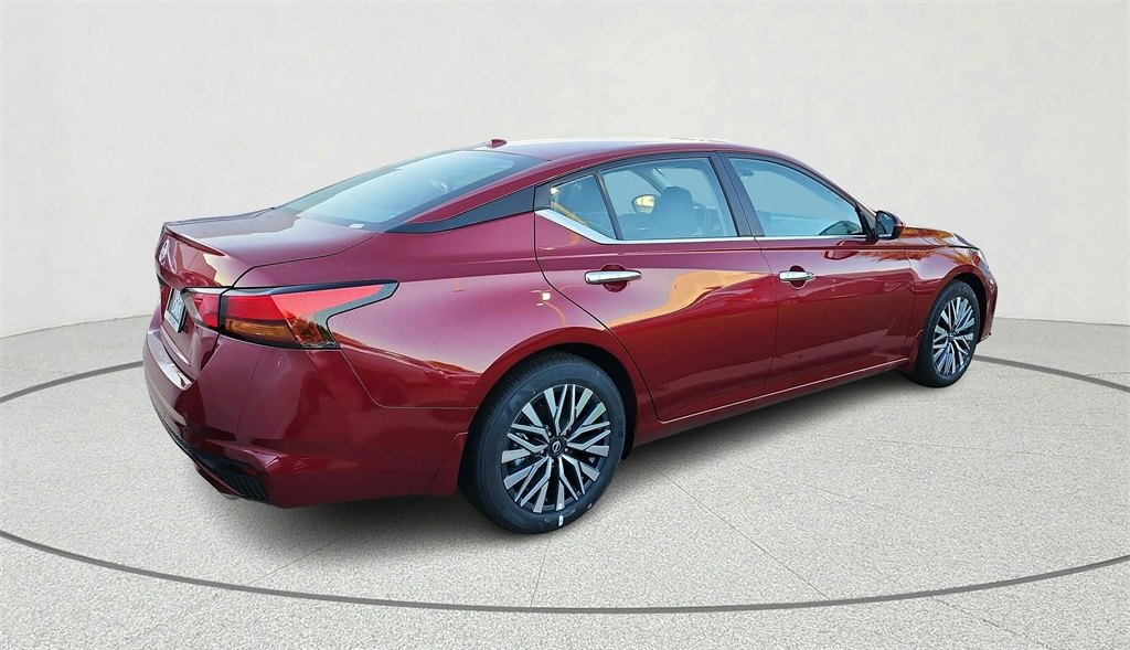 2025 Nissan Altima