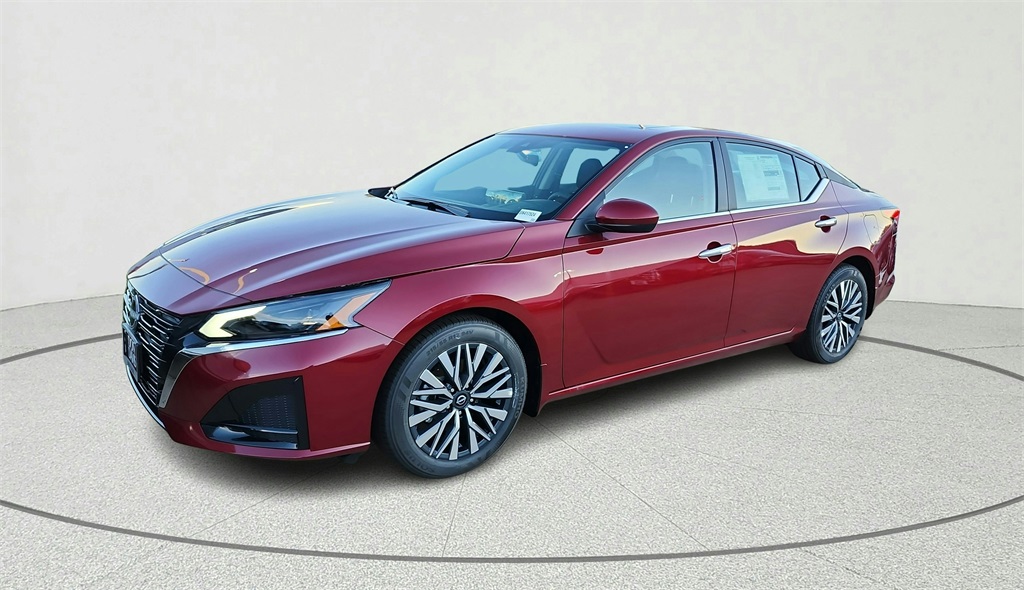 2025 Nissan Altima
