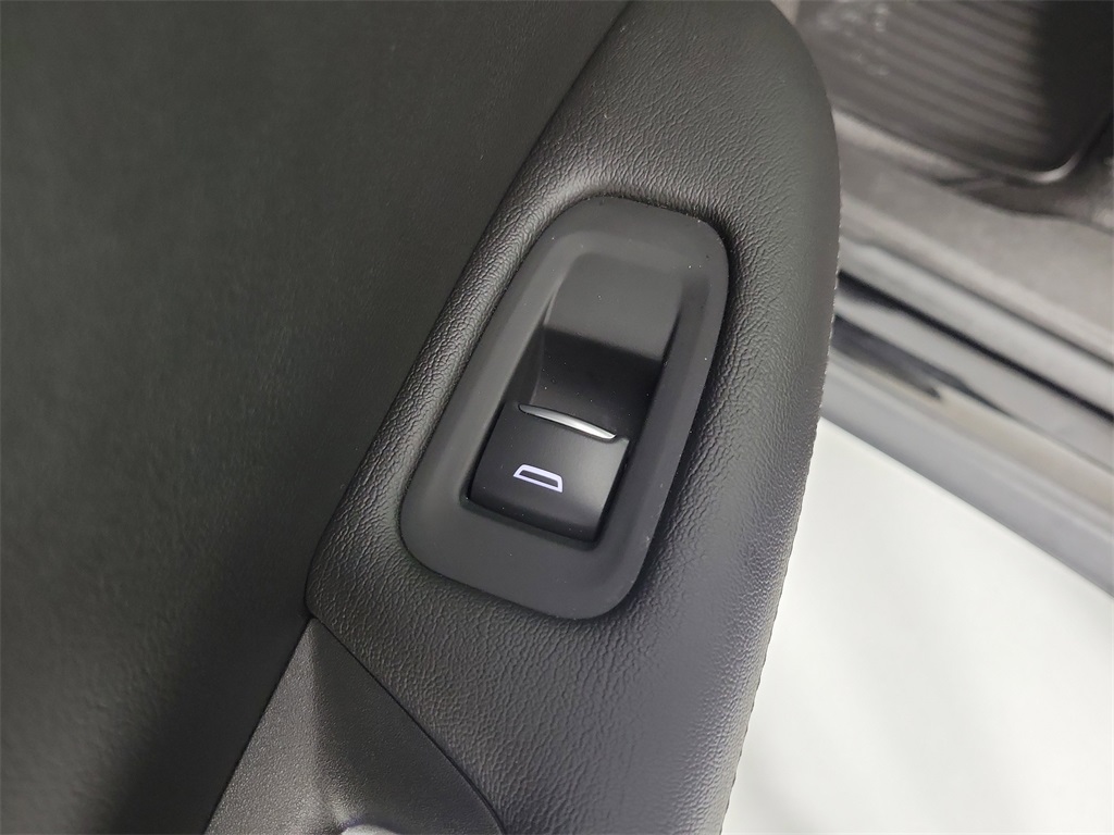 2023 Cadillac XT5 Luxury Black at Tom Peacock Cadillac