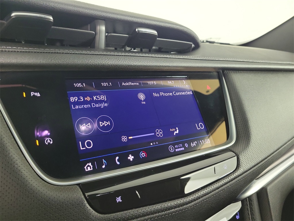 2023 Cadillac XT5 Luxury Black at Tom Peacock Cadillac