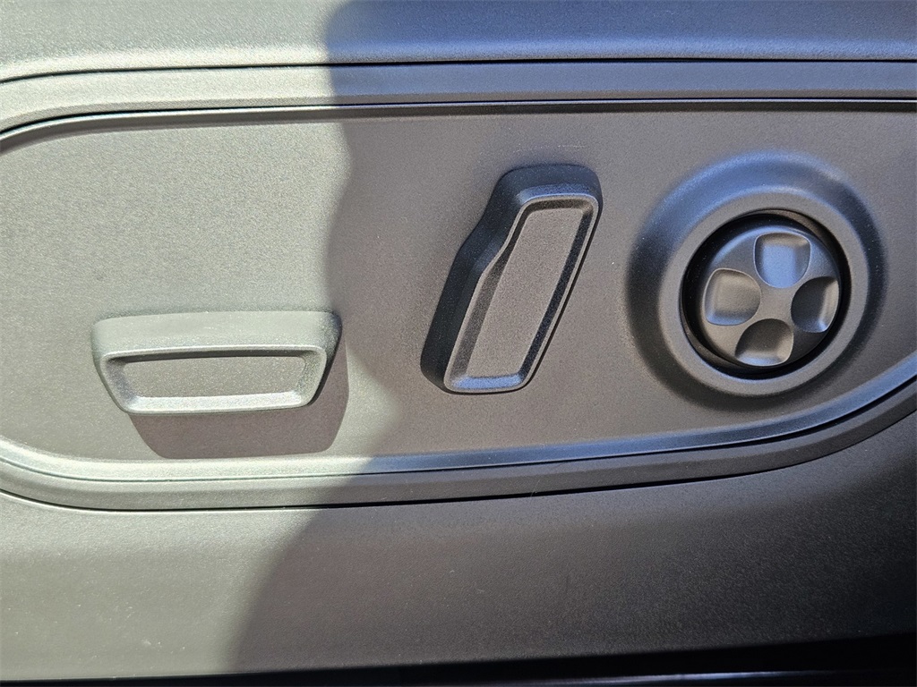 New Car 2025 Jeep Grand Cherokee  Altitude For Sale Under $40,000 In San Marcos, Texas