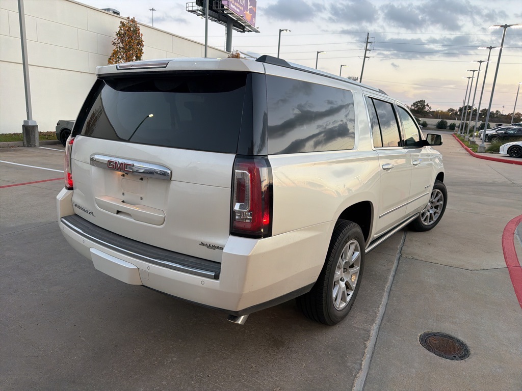 2015 GMC Yukon XL Denali White at Emmons Autoplex