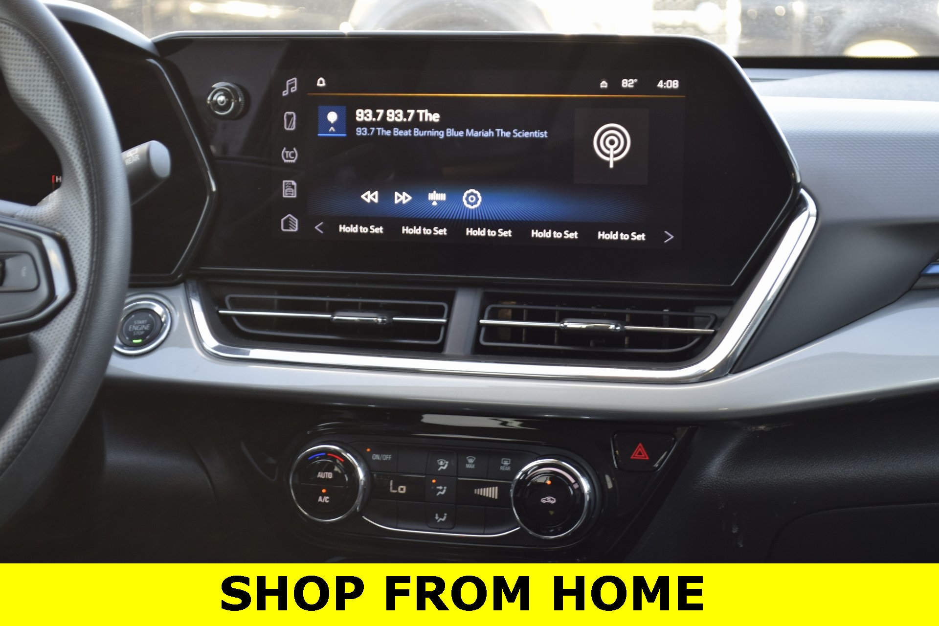 2025 Chevrolet Trax LT - 3