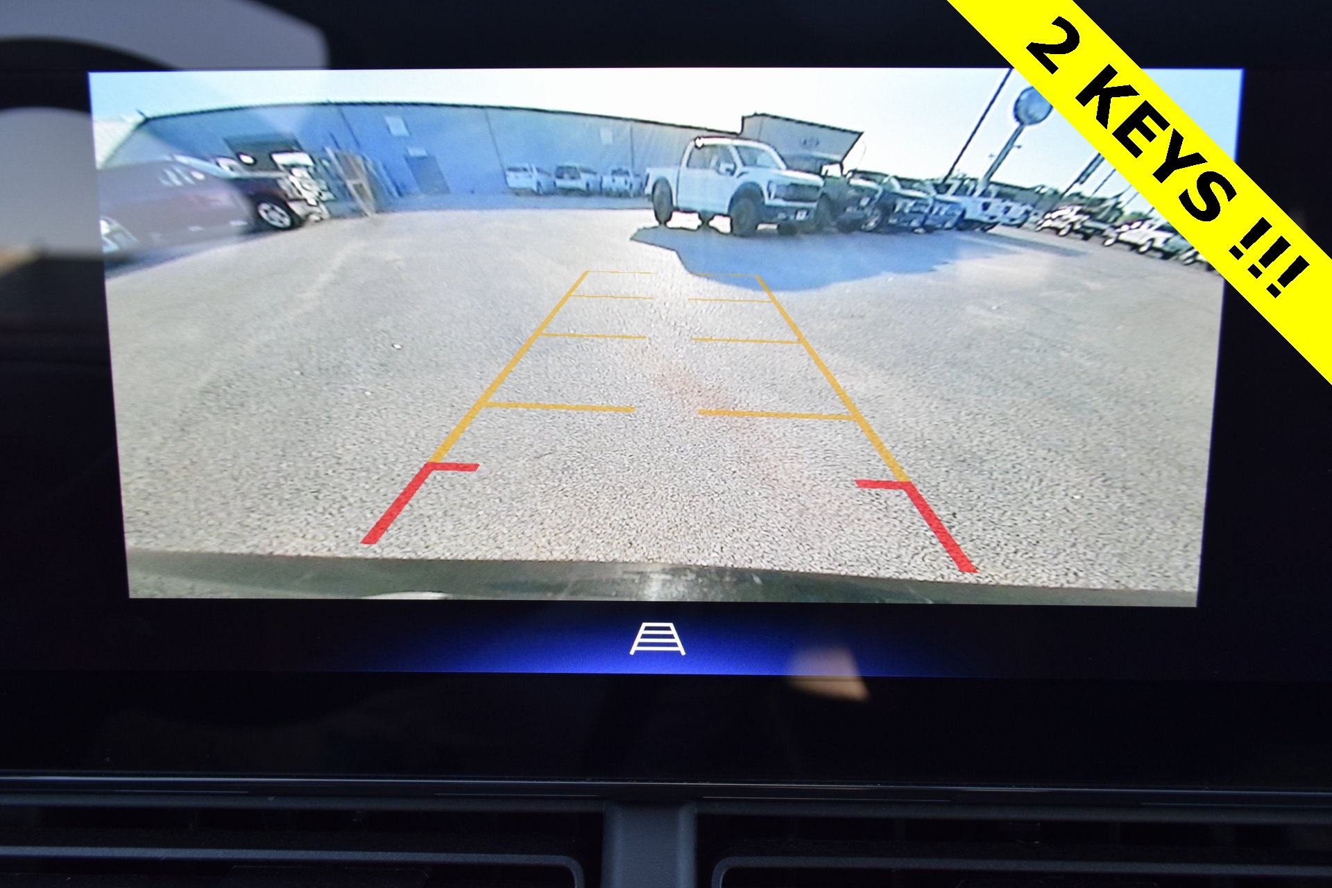 2025 Chevrolet Trax LT - 4