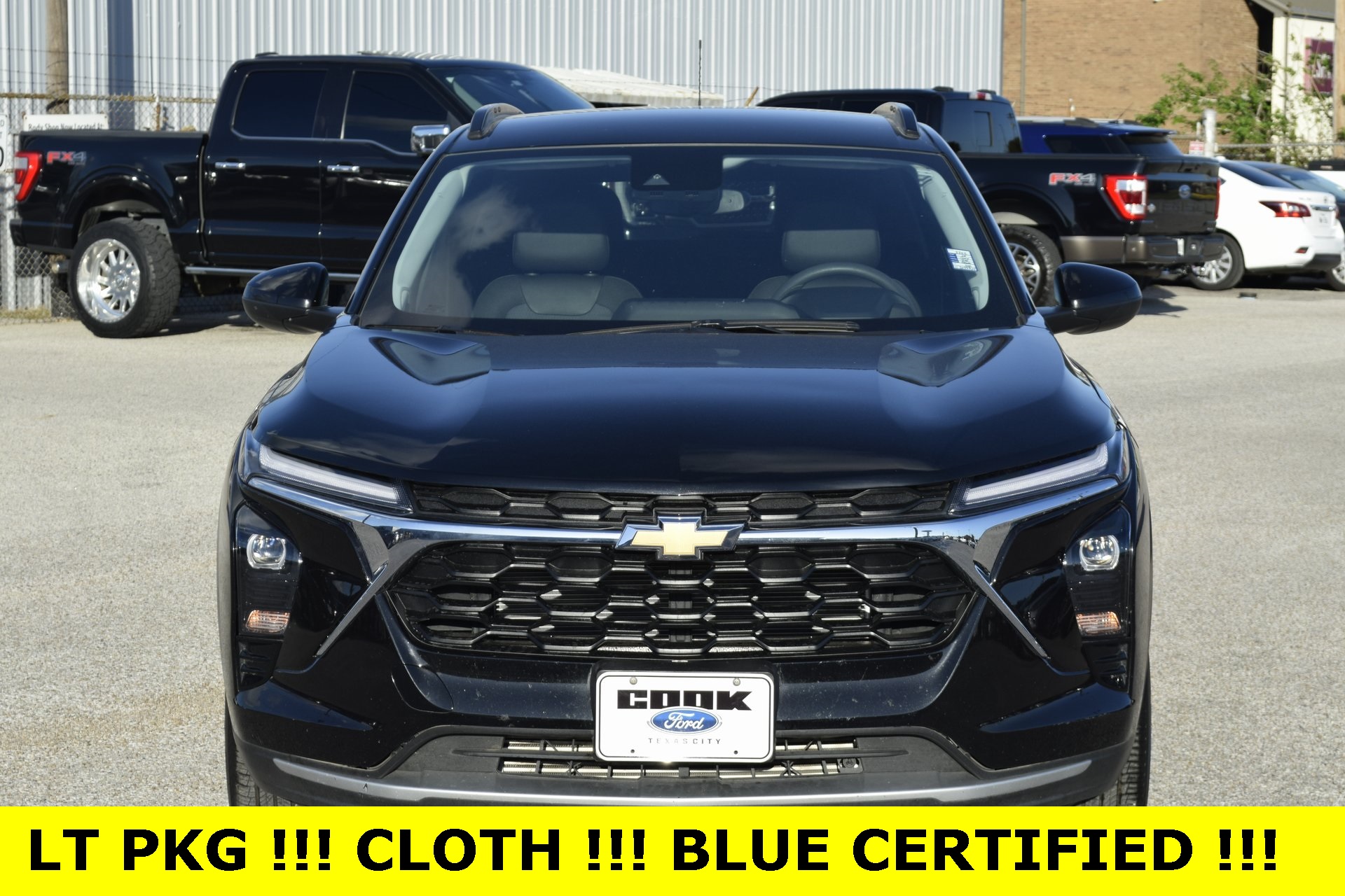 2025 Chevrolet Trax LT - 5