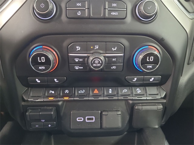 2021 – Chevrolet – Silverado 1500