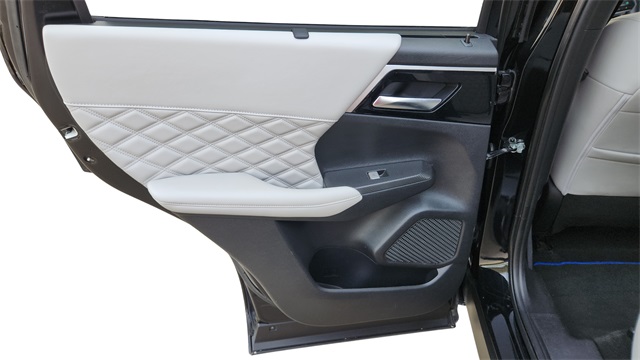 2024 Mitsubishi Outlander PHEV