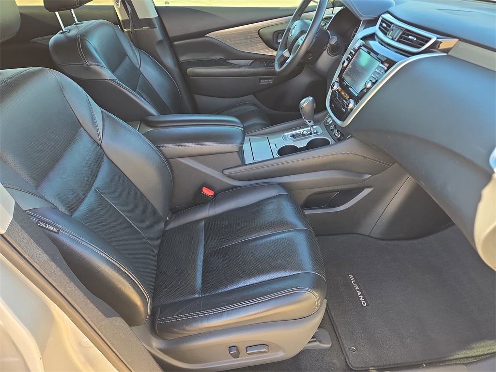 2015 Nissan Murano Platinum Silver at Legacy Ford