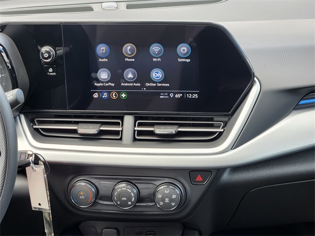 2025 Chevrolet Trax LS photo 27